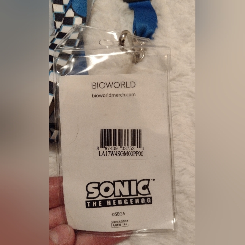 Sonic the Hedgehog Multi-use Lanyard with ID Holder - Picture 4 of 4